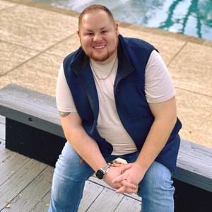 Meet your Posher, Christopher